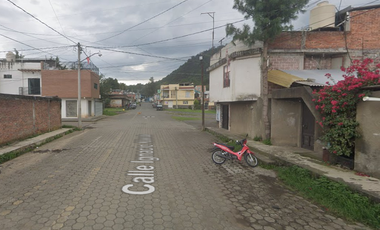 SE VENDE CASA EN RECUPERACION BANCARIA EN PARACHO, CENTRO, MICHOACAN! SOLO CONTADO.