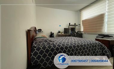 Venta de  Departamento de 3 Dormitorios, Sector las Pencas, Cuenca