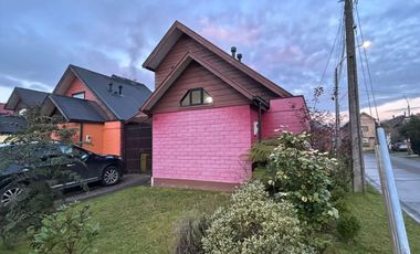 Se vende casa en Barrio Asturias, Valdivia