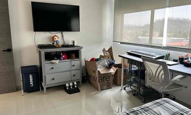 CASA EN VENTA EN NAUCALPAN, a un lado de la escuela CET