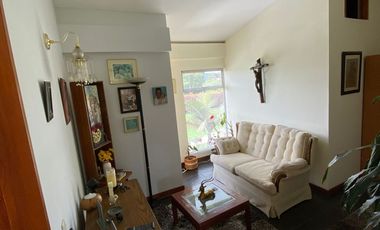 CASA LOTE CON PERRERA EN VENTA - CHÍA