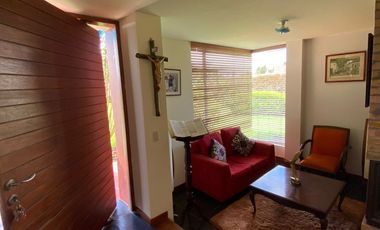 CASA LOTE CON PERRERA EN VENTA - CHÍA