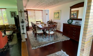 CASA LOTE CON PERRERA EN VENTA - CHÍA