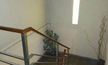 NUEVO VALOR !!! GRAN CASA CON PARQUE A METROS DE AV. JAURETCHE Y CENTRO DE HURLINGHAM