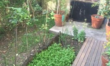 Casa en complejo cerrado Hurlingham centro