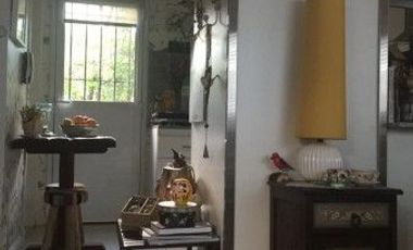 Casa en complejo cerrado Hurlingham centro