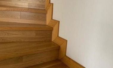 Casa en complejo cerrado Hurlingham centro