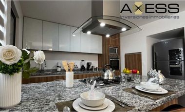 Casa en venta en Juriquilla, Querétaro 🏡✨ 3 Recámaras | 2.5 Baños | Cochera para 2 Autos