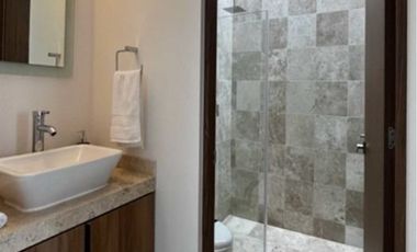 Casa en venta en Juriquilla, Querétaro 🏡✨ 3 Recámaras | 2.5 Baños | Cochera para 2 Autos