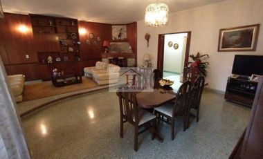 Esplendida casa en venta Villa Club