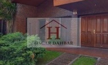 Esplendida casa en venta Villa Club