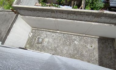 🏠 CASA INDEPENDIENTE CON LOCAL COMERCIAL. - 2 PISOS CON TERRAZA - CRÉDITO VIP. (Barrio La Pradera - Bellavista-Calderón)
