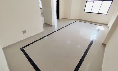 🏠 CASA INDEPENDIENTE CON LOCAL COMERCIAL. - 2 PISOS CON TERRAZA - CRÉDITO VIP. (Barrio La Pradera - Bellavista-Calderón)