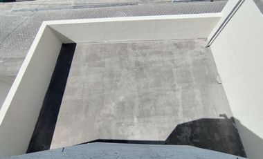 🏠 CASA INDEPENDIENTE CON LOCAL COMERCIAL. - 2 PISOS CON TERRAZA - CRÉDITO VIP. (Barrio La Pradera - Bellavista-Calderón)