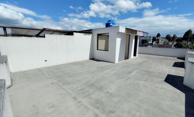 🏠 CASA INDEPENDIENTE CON LOCAL COMERCIAL. - 2 PISOS CON TERRAZA - CRÉDITO VIP. (Barrio La Pradera - Bellavista-Calderón)
