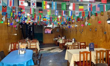 Vendemos Amplio terreno con uso comercial en el corazon de Valparaiso 1100 m2 Construidos, Valparaíso