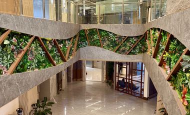 City Hub condo for long term lease