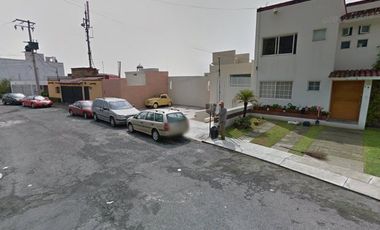 CASA EN VENTA TRATO DIRECTO CON EL BANCO NO SE ACEPTAN CREDITOS