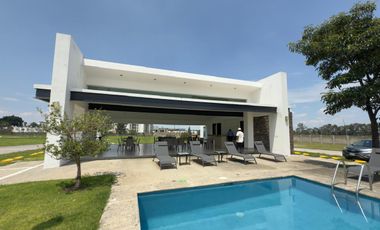 TERRENOS EN VENTA PASEOS DEL PARQUE FRENTE AL PARQUE METROPILITANO