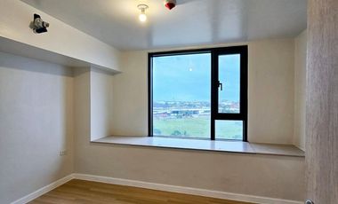 Mandani Bay Suites Tower 2 2BR Corner Loft 100sqm Parking Mandaue