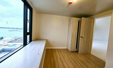 Mandani Bay Suites Tower 2 2BR Corner Loft 100sqm Parking Mandaue