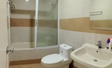 RESIDENTIAL 2BR CONDO with PARKING & Maids Room - 10M Net