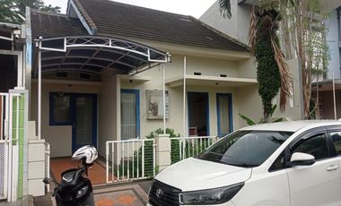 Termurah rumah Permata Jingga siap huni ada sisa tanah belakang