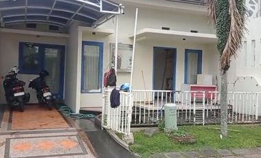 Termurah rumah Permata Jingga siap huni ada sisa tanah belakang