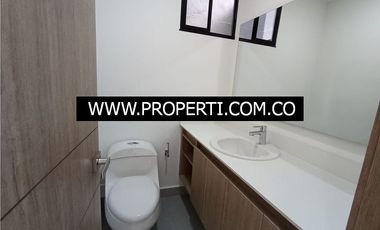 Apartamento en Arriendo Sector El Trianon - Envigado