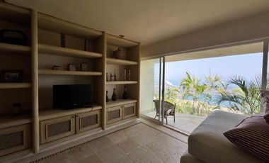 Hermosa Villa en residencial La Cima. Con la mejor vista del puerto de Acapulco.