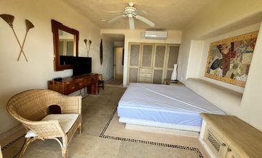 Hermosa Villa en residencial La Cima. Con la mejor vista del puerto de Acapulco.