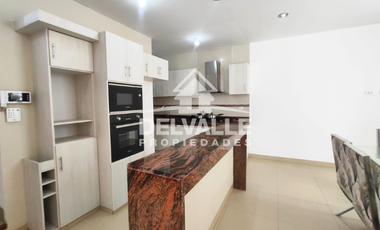 SE VENDE LINDA CASA DE OCASION EN MIRAFLORES COUNTRY CLUB