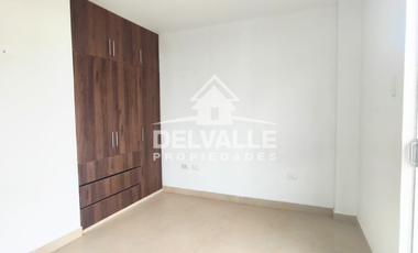 SE VENDE LINDA CASA DE OCASION EN MIRAFLORES COUNTRY CLUB