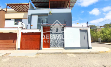 SE VENDE LINDA CASA DE OCASION EN MIRAFLORES COUNTRY CLUB