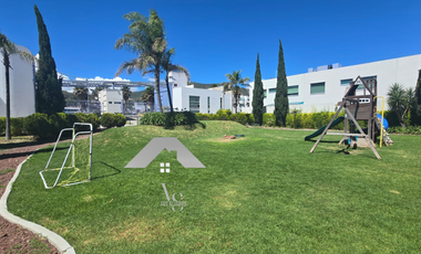 CASA EN PRIVADA RESIDENCIAL SAN CARLOS