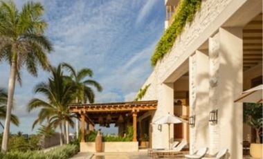Casa de Lujo en Venta en Playa del Carmen con Campo de Golf Exclusivo ⛳🌴
