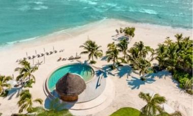 Casa de Lujo en Venta en Playa del Carmen con Campo de Golf Exclusivo ⛳🌴