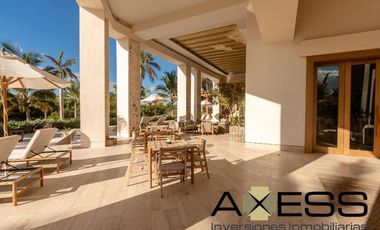 Casa de Lujo en Venta en Playa del Carmen con Campo de Golf Exclusivo ⛳🌴