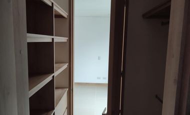 Venta Apartamento  Cuarto Piso Sector Laureles cerca primer parque