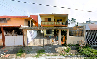 CASA EN REMATE ENCINO 114 FLORESTA VERACRUZ !!!