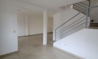 Casa en Venta en Urbanización Milán – Vía a Samborondón | 3 Dormitorios | $112.000