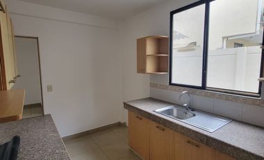 Casa en Venta en Urbanización Milán – Vía a Samborondón | 3 Dormitorios | $112.000