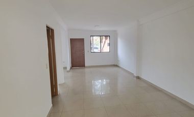Casa en Venta en Urbanización Milán – Vía a Samborondón | 3 Dormitorios | $112.000
