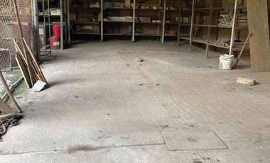 Bodega  taller y oficinas en renta