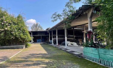 Bodega  taller y oficinas en renta