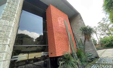 Bodega  taller y oficinas en renta