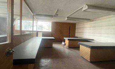 Bodega  taller y oficinas en renta