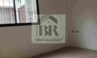 Urdesa Central, Alquiler de Suite , nueva, bonita, planta baja, aires y cortinas, cerca de centros comercial y Universidad