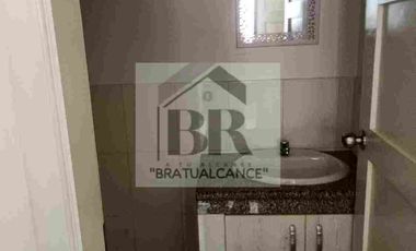 Urdesa Central, Alquiler de Suite , nueva, bonita, planta baja, aires y cortinas, cerca de centros comercial y Universidad