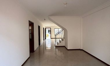 CASA EN VENTA, CIUDAD CELESTE ETAPA LA MARINA.